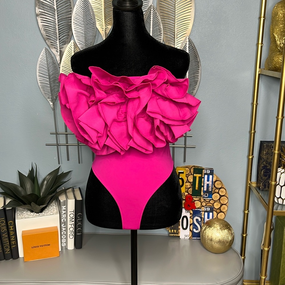 ZARA Voluminous Ruffles Bodysuit